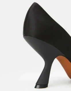 Outlet Lafayette 148 New York Satin High Heeled Pump Black