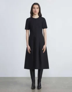 Sale Lafayette 148 New York Wool-Silk Crepe Dress Black